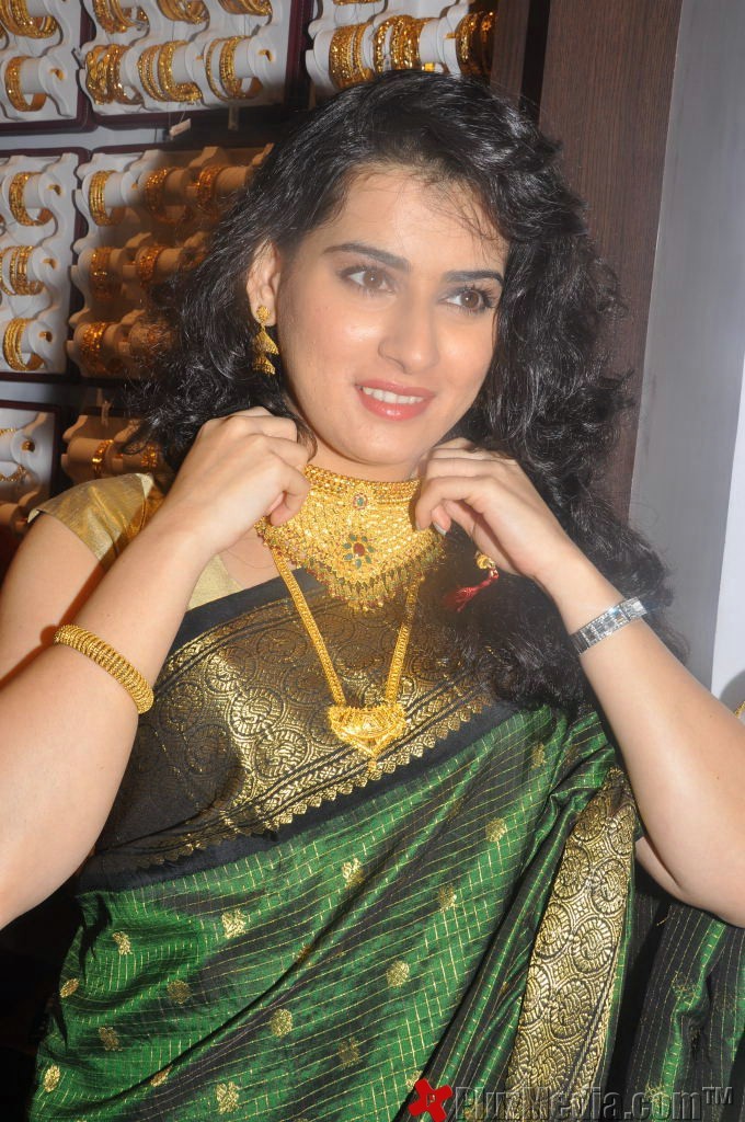 Archana Inaugurate CMR Shopping Mall - Gallery | Picture 91118